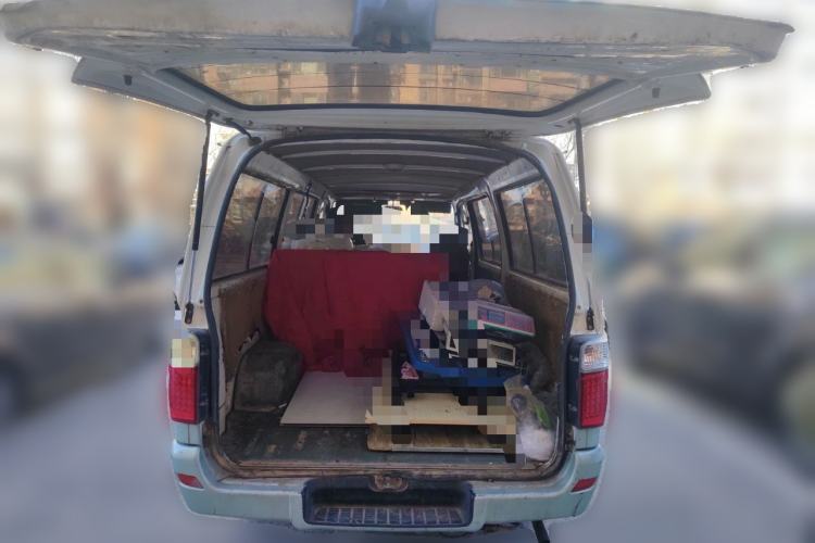 Used Jinbei Hiace 2011 2.0L 5th Generation Power King Classic 4G20D4B Trunk