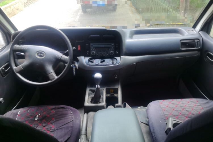 Used Jinbei Hiace 2011 2.0L 5th Generation Kuaiyunwang Comfort Z-Type 4G20B Center Console
