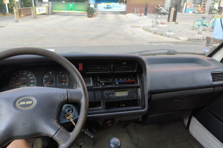 Used Jinbei Hiace 2011 2.0L Sixth-Generation Classic Standard 4G20D4B Center Console