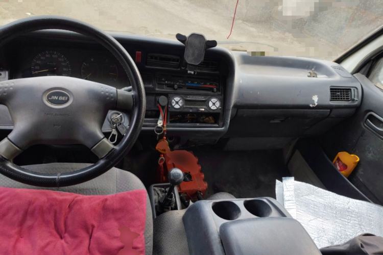 Used Jinbei Hiace 2011 2.0L 5th Generation Kuaiyunwang Comfort Type K 4G19 Center Console