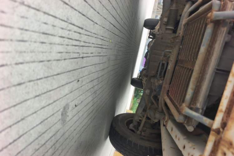 Used Jinbei Hiace 2011 2.0L 5th Generation Kuaiyunwang Luxury Edition 4G19 Chassis Front