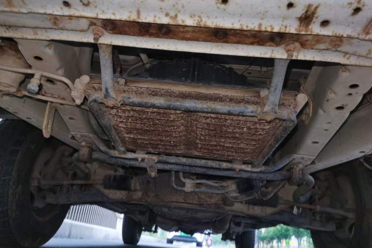 Used Jinbei Hiace 2011 2.0L 5th Generation Kuaiyunwang Luxury Edition 4G19 Chassis Front