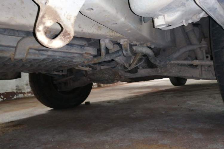 Used Jinbei Hiace 2011 2.0L Fifth-Generation Kuaiyun Classic Model V20 Chassis Front Left