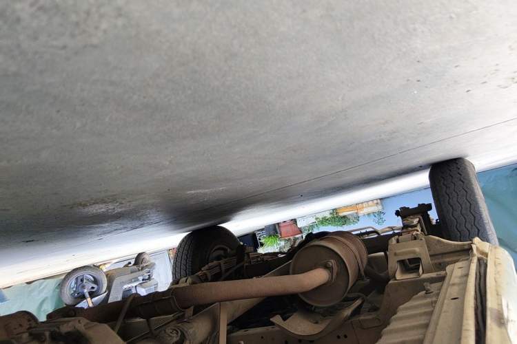 Used Jinbei Hiace 2011 2.0L Fifth-Generation Kuaiyun Classic V19 Chassis Front Right