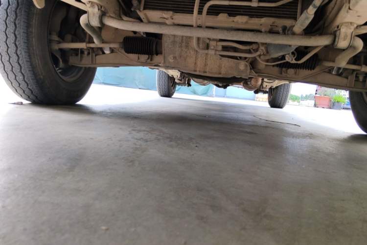 Used Jinbei Hiace 2011 2.0L Fifth-Generation Kuaiyun Classic V19 Chassis Front