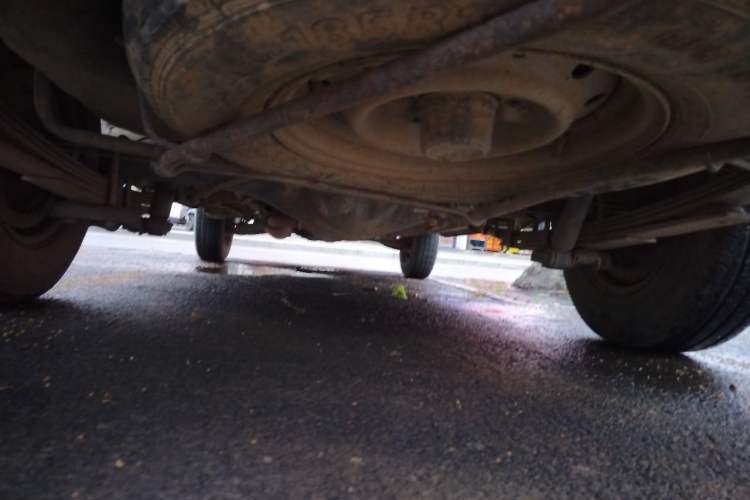 Used Jinbei Hiace 2011 2.0L 5th Generation Kuaiyunwang Standard Version 4G19 Chassis Rear
