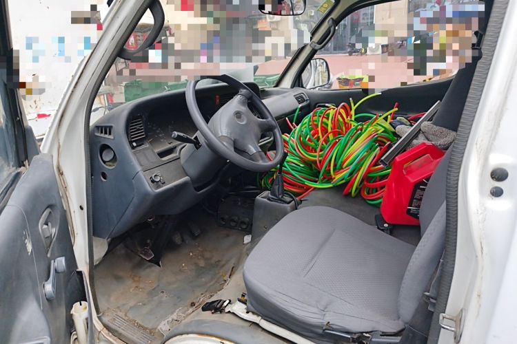 Used Jinbei Hiace 2011 2.0L 5th Generation Kuaiyunwang Standard Version 4G20B Driver Seat