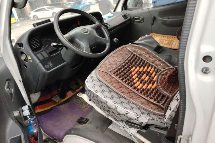 Used Jinbei Hiace 2011 2.0L 5th Generation Kuaiyunwang Standard Version 4G20B Driver Seat