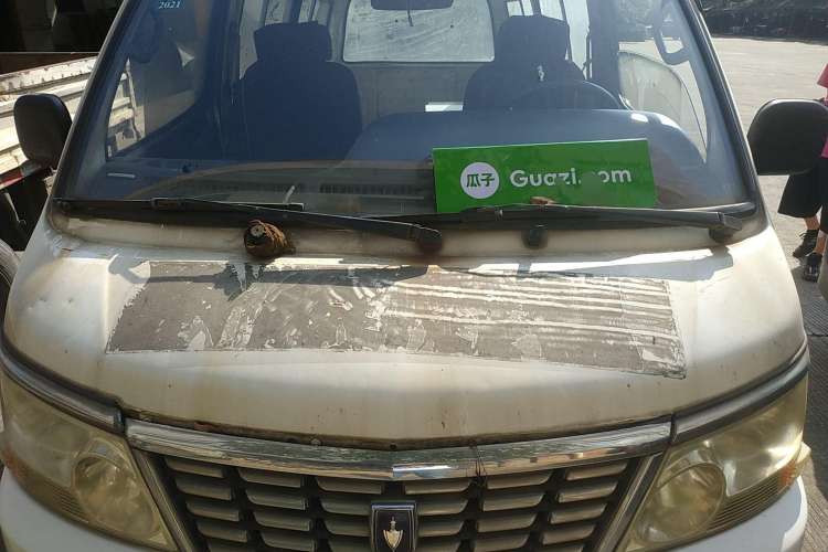 Used Jinbei Hiace 2011 2.0L 5th Generation Kuaiyunwang Comfort Type K 4G19 Engine Bay