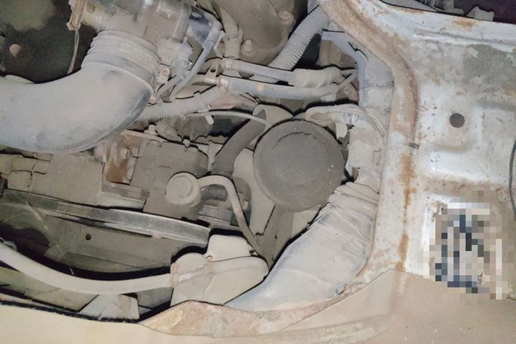 Used Jinbei Hiace 2011 2.0L 5th Generation Kuaiyunwang Standard Version 4G19 Engine Bay Left