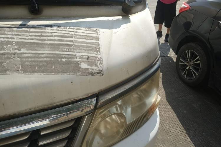 Used Jinbei Hiace 2011 2.0L 5th Generation Kuaiyunwang Comfort Type K 4G19 Engine Bay Left