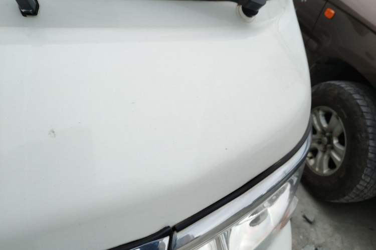 Used Jinbei Hiace 2011 2.0L 5th Generation Kuaiyunwang Standard Version 4G20B Engine Bay Left