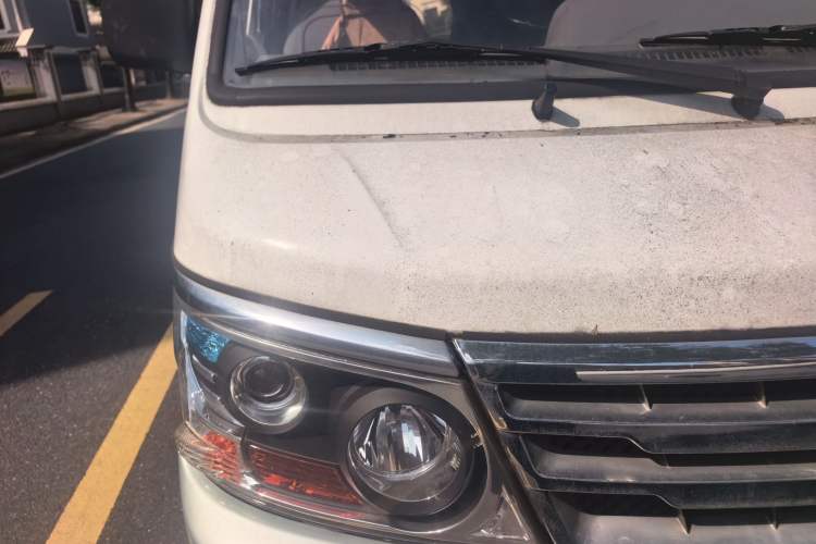 Used Jinbei Hiace 2011 2.0L Fifth-Generation Xiangyun Classic 4G20D4B Engine Bay Right