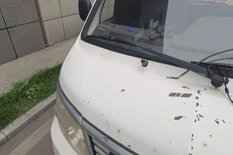 Used Jinbei Hiace 2011 2.0L 5th Generation Kuaiyunwang Luxury Edition 4G19 Engine Bay Right
