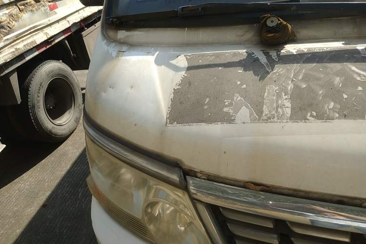 Used Jinbei Hiace 2011 2.0L 5th Generation Kuaiyunwang Comfort Type K 4G19 Engine Bay Right