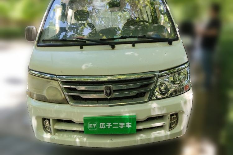 Used Jinbei Hiace 2011 2.0L 5th Generation Kuaiyunwang Comfort Type K 4G19 Front