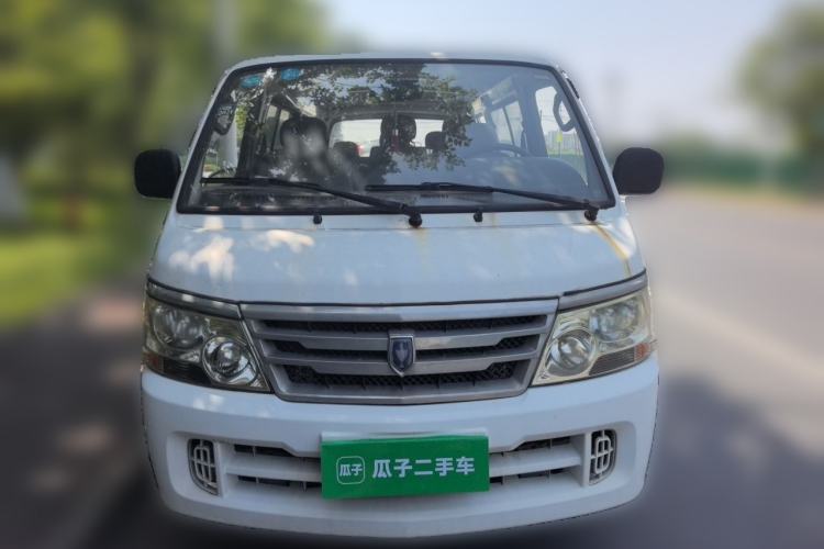 Used Jinbei Hiace 2011 2.0L 5th Generation Kuaiyunwang Comfort Z-Type 4G20B Front
