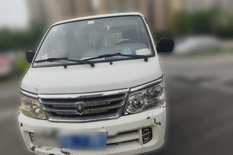 Used Jinbei Hiace 2011 2.0L 5th Generation Kuaiyunwang Standard Version 4G20B Front