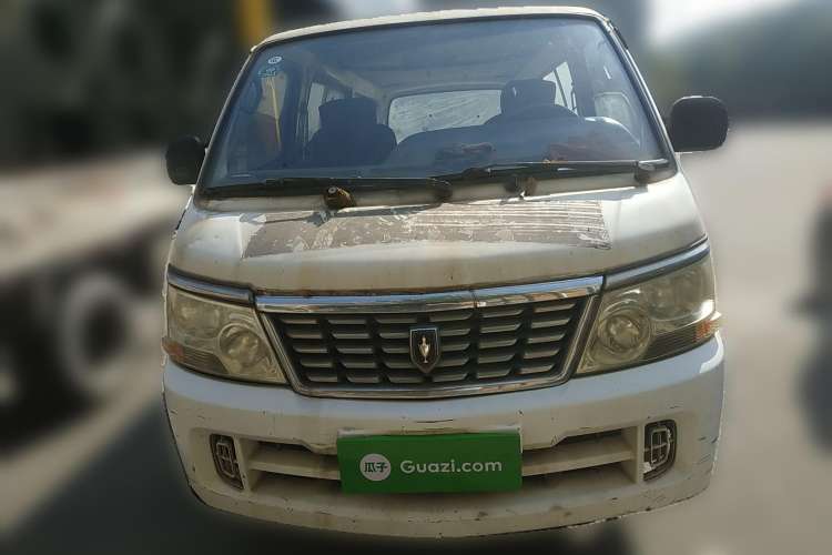Used Jinbei Hiace 2011 2.0L 5th Generation Kuaiyunwang Comfort Type K 4G19 Front