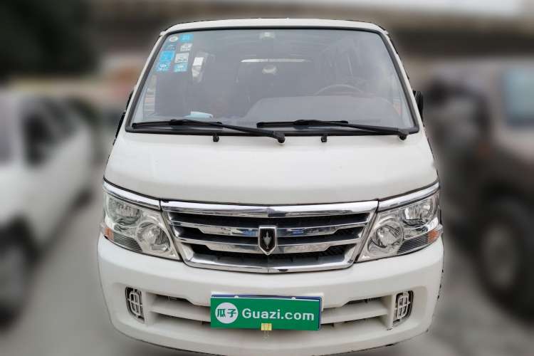 Used Jinbei Hiace 2011 2.0L 5th Generation Kuaiyunwang Standard Version 4G20B Front