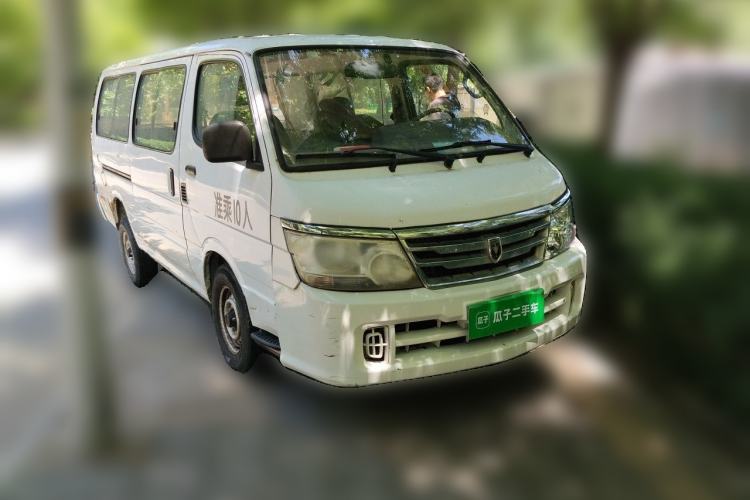 Used Jinbei Hiace 2011 2.0L 5th Generation Kuaiyunwang Comfort Type K 4G19 Front Right 45 Deg