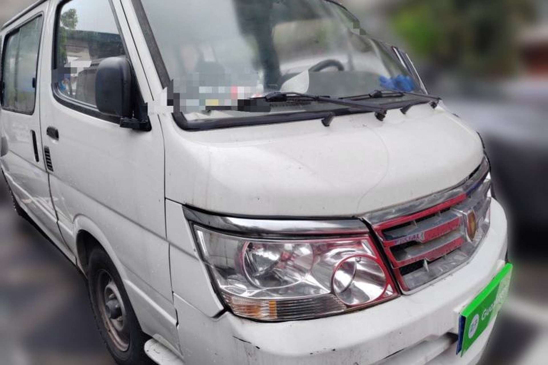 Used Jinbei Hiace 2011 2.0L 5th Generation Kuaiyunwang Comfort Z-Type 4G19 Front Right 45 Deg