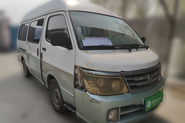 Used Jinbei Hiace 2011 2.0L 5th Generation Kuaiyunwang Comfort Type K 4G19 Front Right 45 Deg