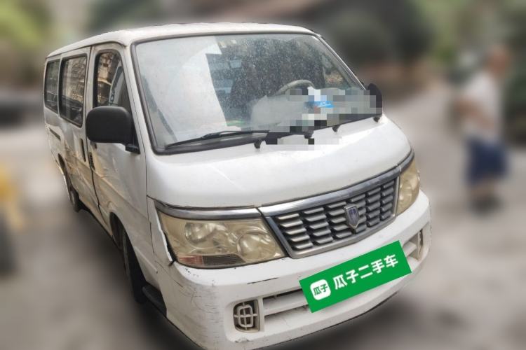 Used Jinbei Hiace 2011 2.0L 5th Generation Kuaiyunwang Standard Version 4G20B Front Right 45 Deg