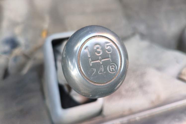 Used Jinbei Hiace 2011 2.0L Sixth-Generation Classic Standard 4G20D4B Gear Lever