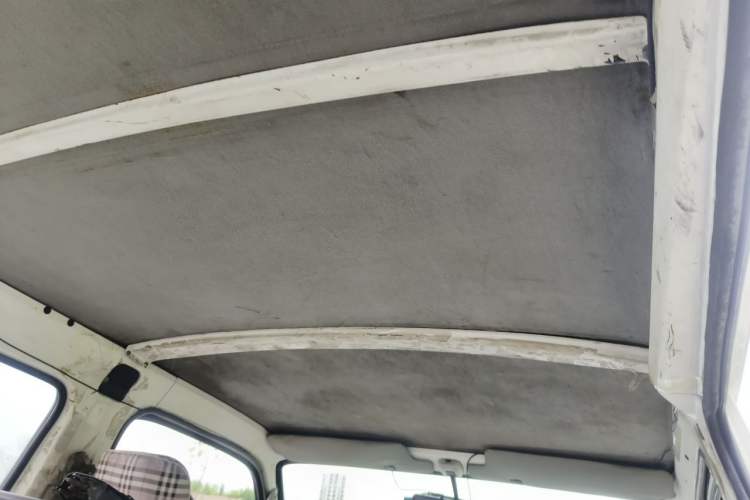 Used Jinbei Hiace 2011 2.0L Fifth-Generation Kuaiyun Classic V19 Headliner