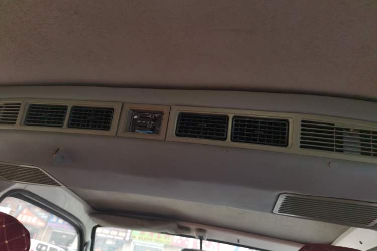 Used Jinbei Hiace 2011 2.0L 5th Generation Kuaiyunwang Comfort Type K 4G19 Headliner