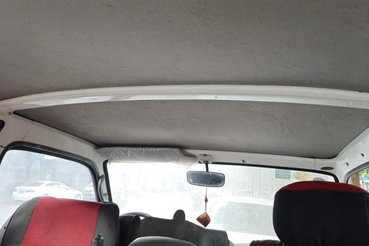 Used Jinbei Hiace 2011 2.0L 5th Generation Kuaiyunwang Standard Version 4G19 Headliner