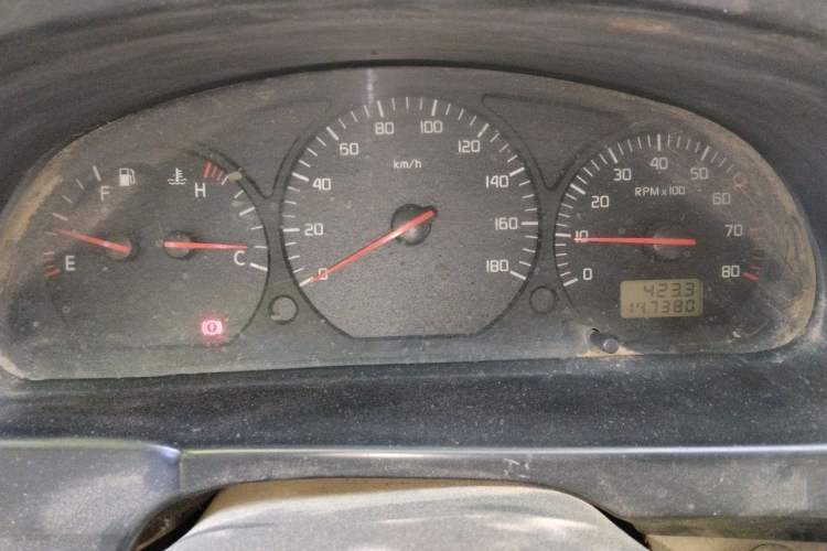Used Jinbei Hiace 2011 2.0L 5th Generation Kuaiyunwang Comfort Type K 4G19 Instrument Cluster