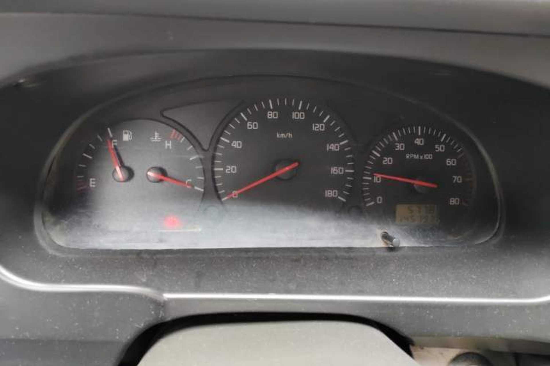 Used Jinbei Hiace 2011 2.0L 5th Generation Kuaiyunwang Comfort Z-Type 4G19 Instrument Cluster