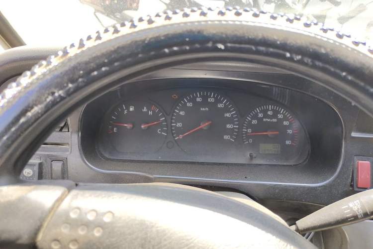 Used Jinbei Hiace 2011 2.0L Fifth-Generation Express Luxury V19 Instrument Cluster