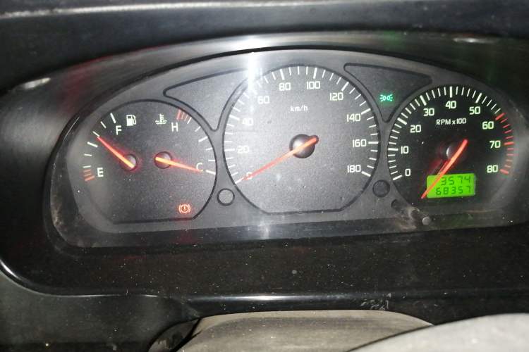 Used Jinbei Hiace 2011 2.0L Fifth-Generation Kuaiyun Classic Model V20 Instrument Cluster