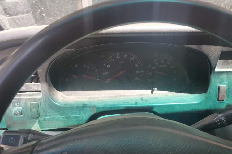 Used Jinbei Hiace 2011 2.0L 5th Generation Kuaiyunwang Standard Version 4G19 Instrument Cluster