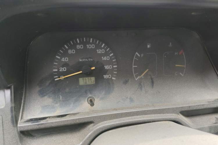 Used Jinbei Hiace 2011 2.0L 5th Generation Kuaiyunwang Comfort Type K 4G19 Instrument Cluster
