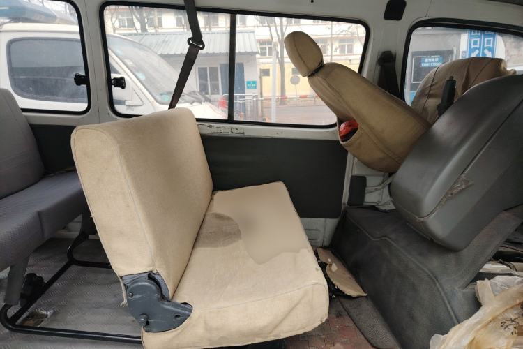 Used Jinbei Hiace 2011 2.0L 5th Generation Kuaiyunwang Luxury Version 4G20B Left Rear Seat