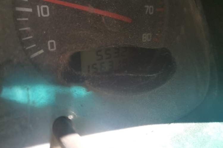 Used Jinbei Hiace 2011 2.0L 5th Generation Kuaiyunwang Standard Version 4G19 Odometer Close Up