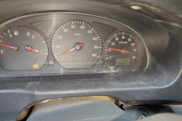 Used Jinbei Hiace 2011 2.0L Fifth-Generation Kuaiyunwang Comfort Type K 4G20B Odometer Close Up