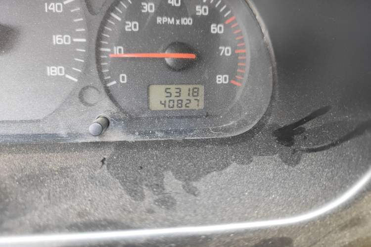 Used Jinbei Hiace 2011 2.0L 5th Generation Kuaiyunwang Comfort Type K 4G19 Odometer Close Up