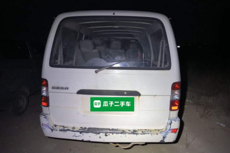 Used Jinbei Hiace 2011 2.0L 5th Generation Kuaiyunwang Standard Version 4G19 Rear