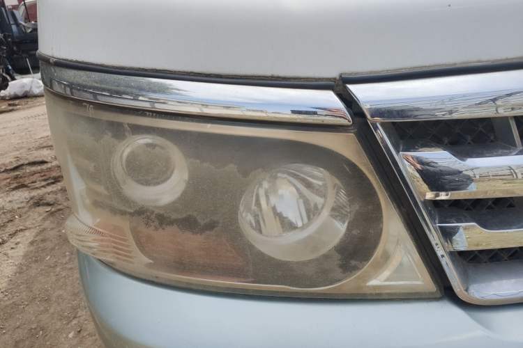 Used Jinbei Hiace 2011 2.2L 5th Generation Power King Deluxe Version 4G22D4B Right Front Headlight