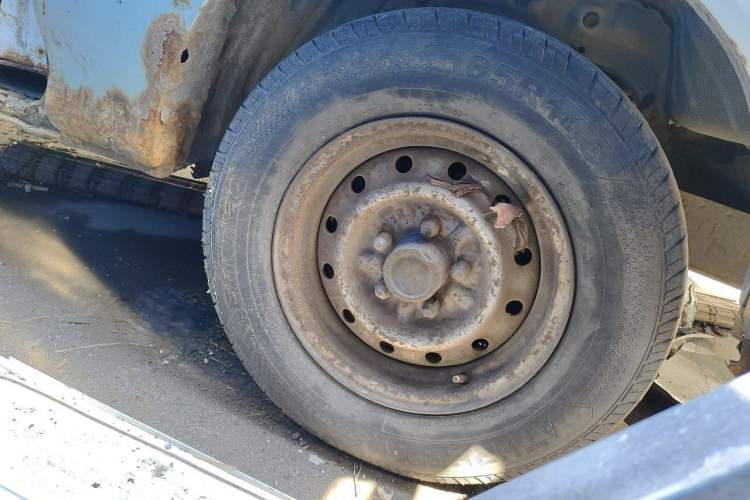 Used Jinbei Hiace 2011 2.0L Fifth-Generation Express Luxury V19 Right Front Wheel Hub