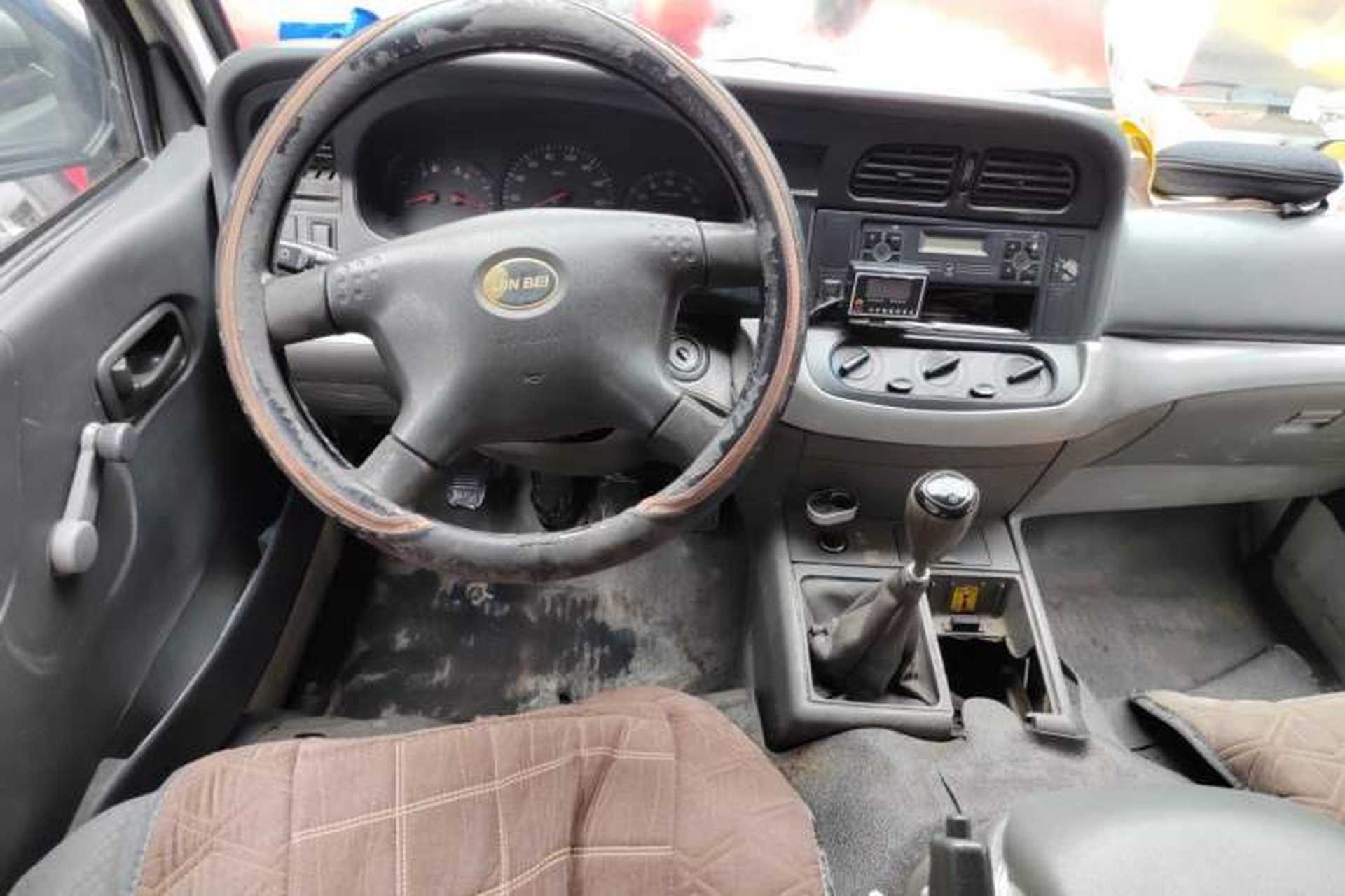 Used Jinbei Hiace 2011 2.0L 5th Generation Kuaiyunwang Comfort Z-Type 4G19 Steering Wheel