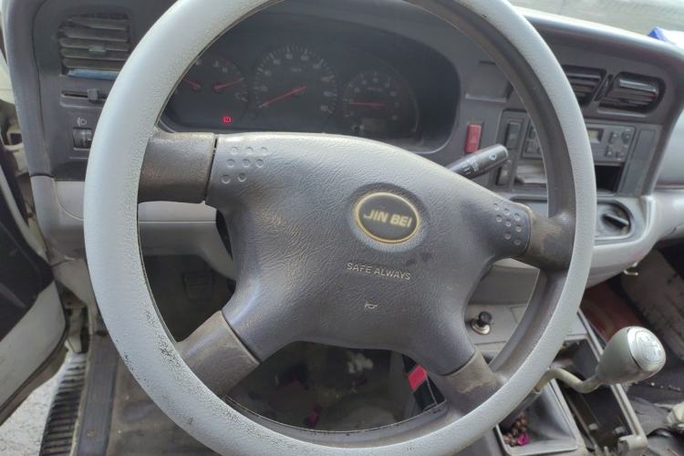 Used Jinbei Hiace 2011 2.0L 5th Generation Kuaiyunwang Standard Version 4G19 Steering Wheel