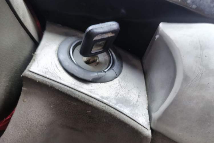 Used Jinbei Hiace 2011 2.0L Fifth-Generation Kuaiyun Classic V19 Vehicle Key