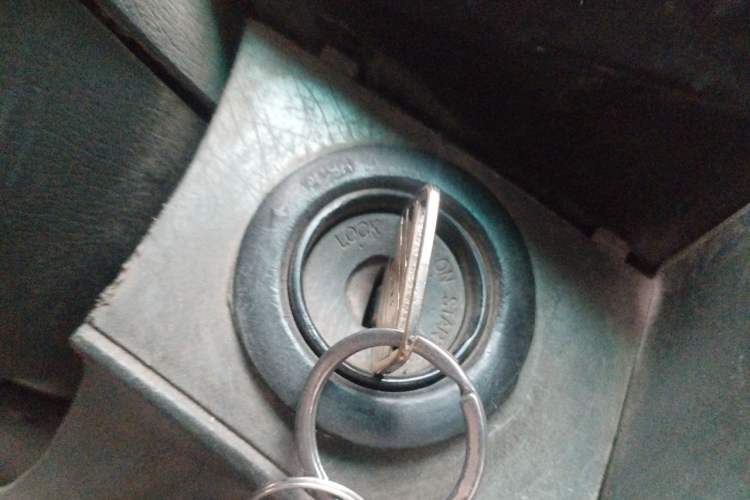 Used Jinbei Hiace 2011 2.0L 5th Generation Kuaiyunwang Standard Version 4G19 Vehicle Key