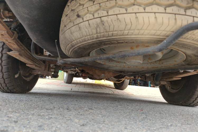 Used Jinbei Hiace 2011 2.0L Sixth-Generation Classic Standard 4G20D4B Chassis Rear